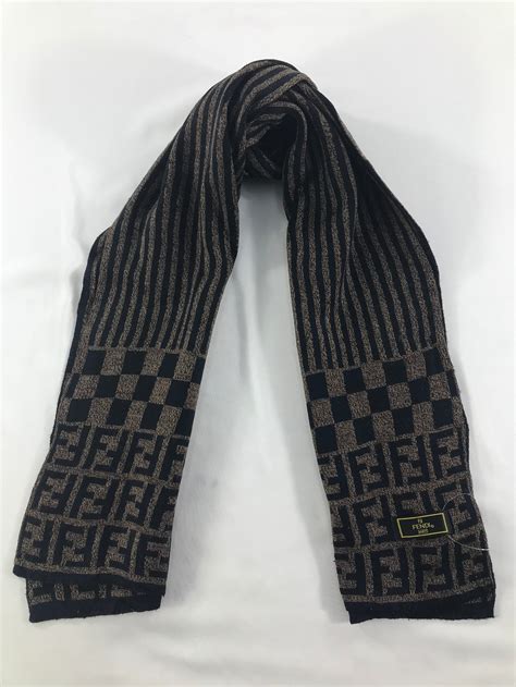 classic Fendi wool scarf